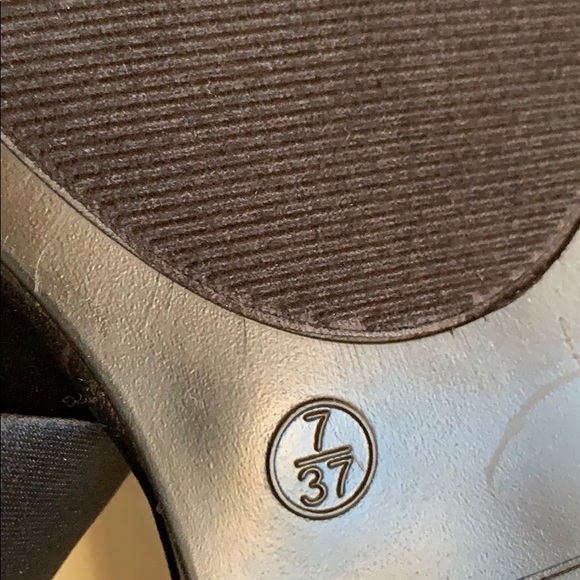 Mules Sandal - Picture 7 of 7